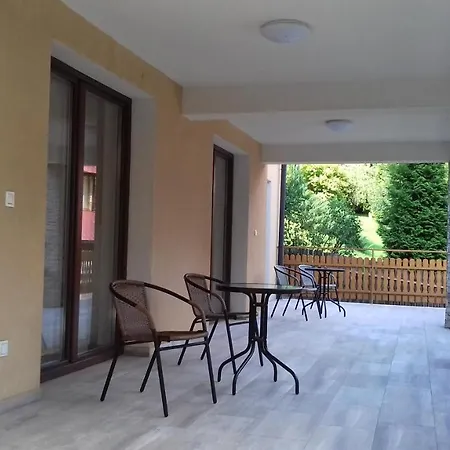 بيت ضيافة Halusia زاكوباني