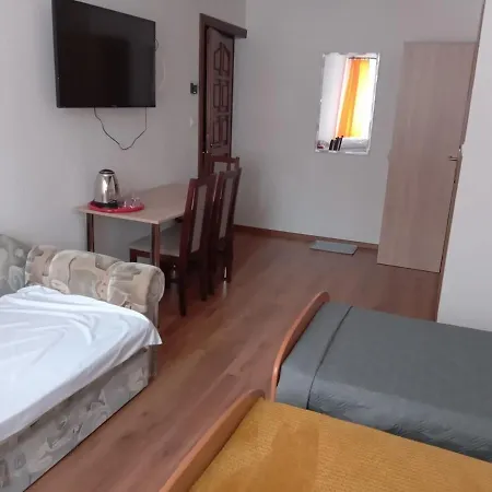 Halusia Vendégház 3*