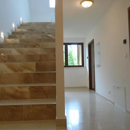 Guest house Halusia